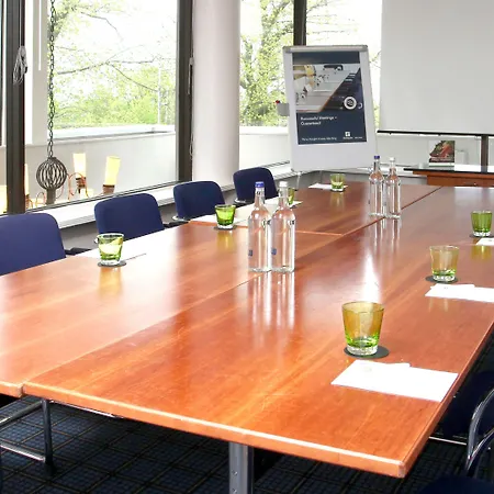 Express West By Ihg Hotel Edinburgh