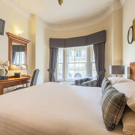 Old Waverley 3* Edinburgh