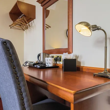 Old Waverley Hotel 3*