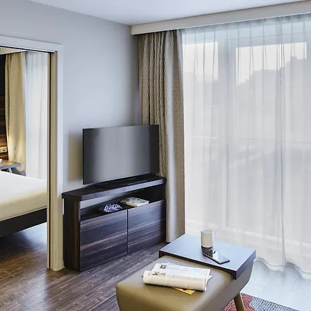 Adagio Royal Mile 4* Édimbourg