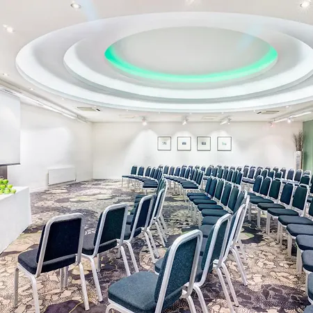 Hotel Apex Grassmarket 4*