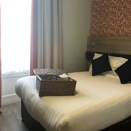 Apart-hotel Cairn & Edimburgo