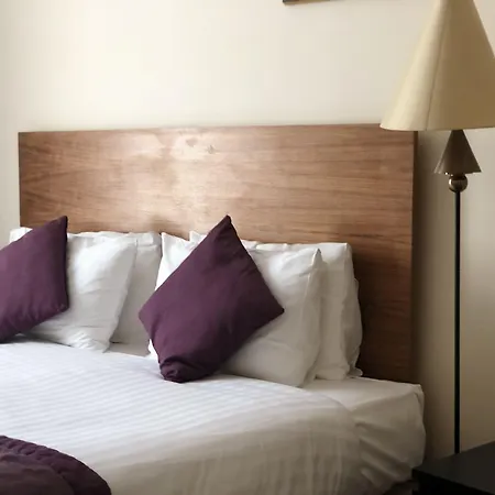 Apart-hotel Cairn & Edimburgo