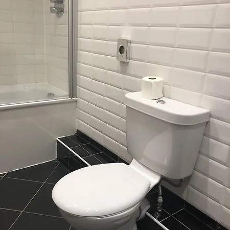 Hotel apartamentowy Cairn & 3*