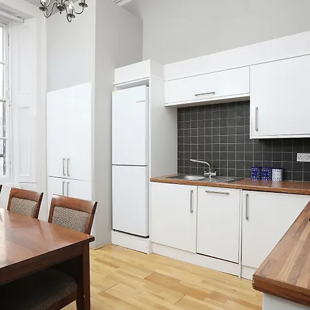 Cairn & 3* Edinburgh