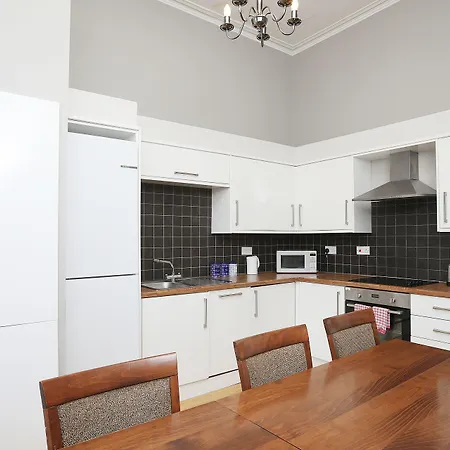 Lejlighedshotel Cairn &