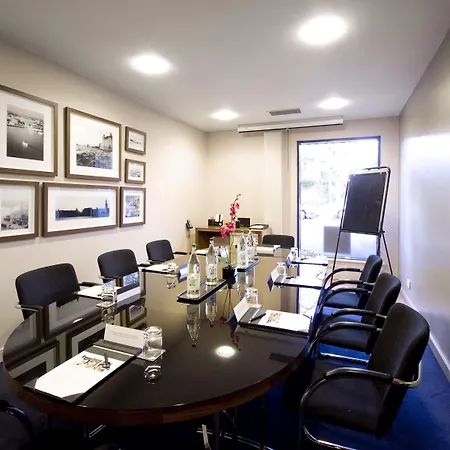 Four Points By Sheraton Hotel 4*