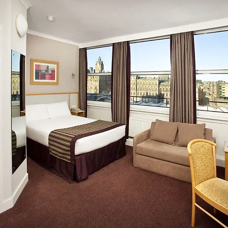 Hotel Leonardo Royal