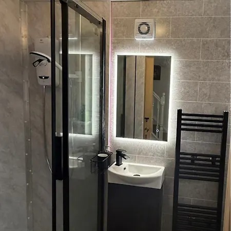 Break בית אירוח אדינבורו