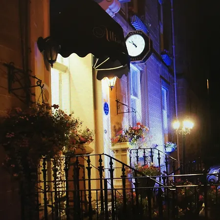 Allison House 17 Gasthof 3*