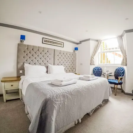 Πανσιόν Allison House 17