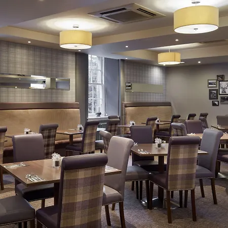 Hotel Leonardo 3*