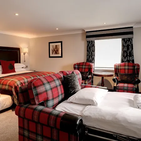 Marriott Holyrood 4*