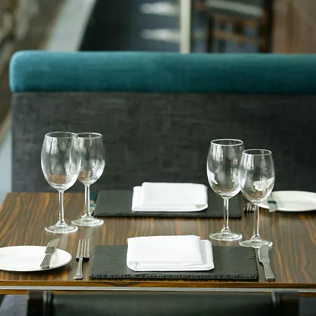 Leonardo Murrayfield Hotel