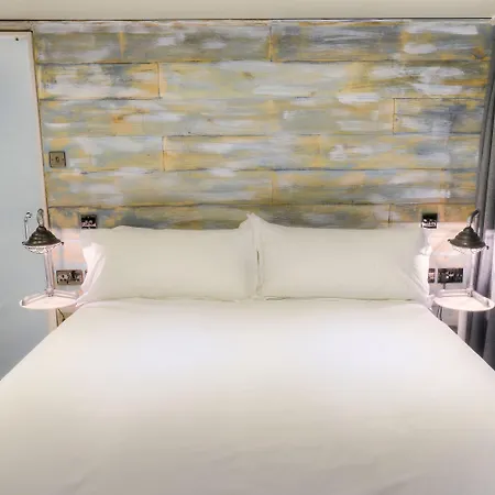 Stay Central Hotel Hotel