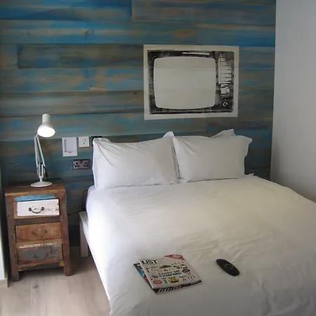 Stay Central Hotel 3*