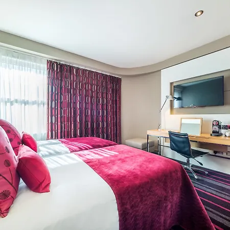 Hotel Apex Of 4*