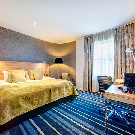Hotel Apex Of