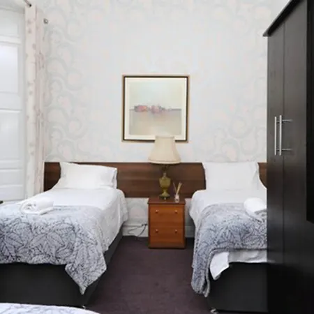 Park View House 3* Edinburgh