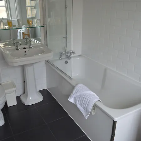 Hotel B+B Edinburgh