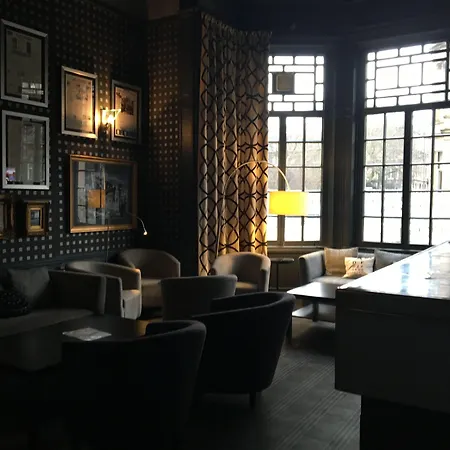 B+B Edinburgh Hotel