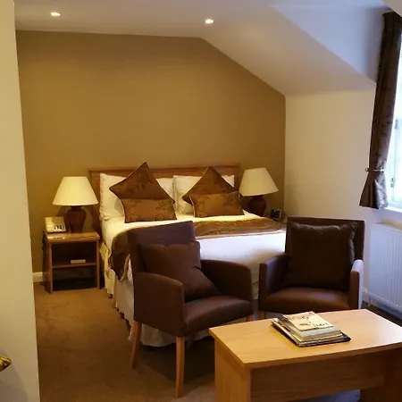 Royal Scots Club 3*