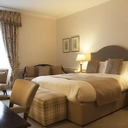 Royal Scots Club 3* Edinburgh