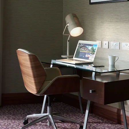 The Glasshouse, Autograph Collection Hotell 5*