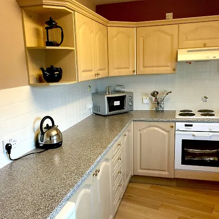 Apart Otel Edinburgh Aparthotel 4*