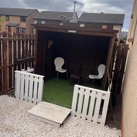 Hutchison Дом отдыха