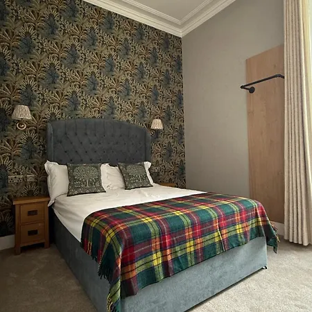 Armadillo Guest House- Adults Only *
