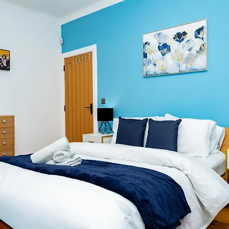 Luxury 5bd, Gym, Parking, Bus To Airport, Sleeps10 Villa Edinburgh