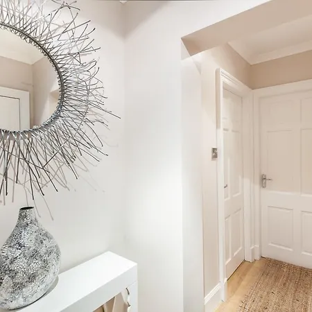 William Street Apartment