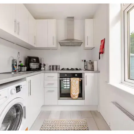 Elegant Flat In A Serene Neighbourhood