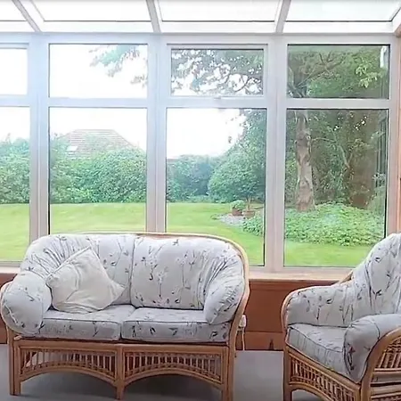 Luxury Edinburgh Residences Ss إدنبرة