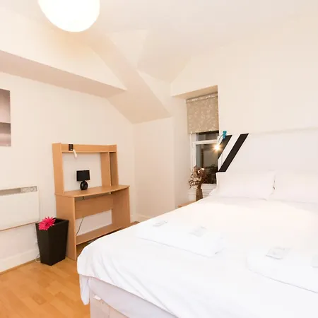 아파트 Two Bedroom In Newtown 에든버러