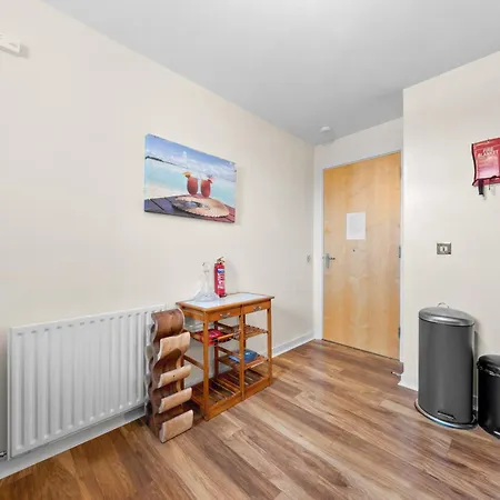 Hawkhill 1 Bedroom - *
