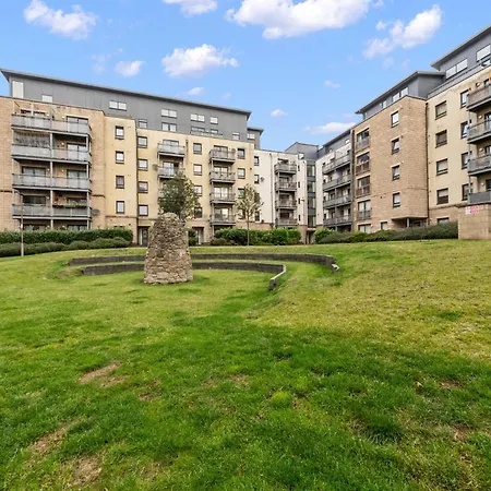 Hawkhill 1 Bedroom - Edinburgh