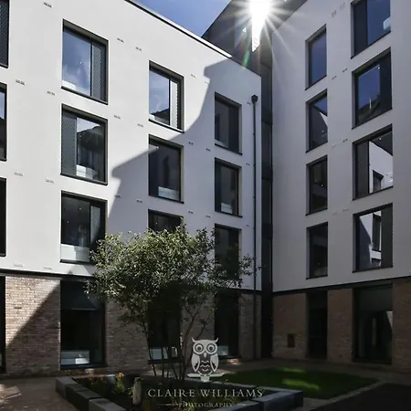 For Students Only - Kings Stables Road In *