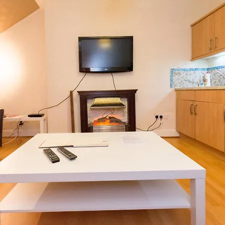 아파트 Two Bedroom In Newtown *