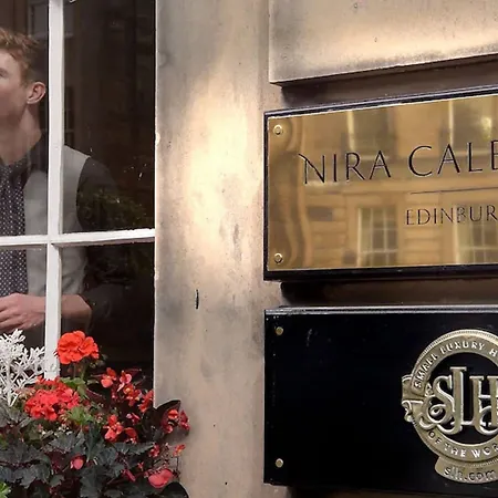 Nira Caledonia Hotel 4*