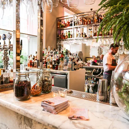Tigerlily 4* Edimburgo