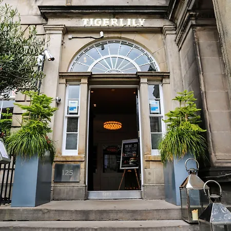 Tigerlily Hotel