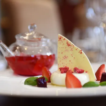Hill Place, Worldhotels Distinctive Hotel 4*