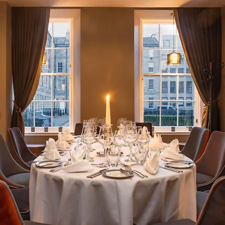 Hill Place, Worldhotels Distinctive 4*