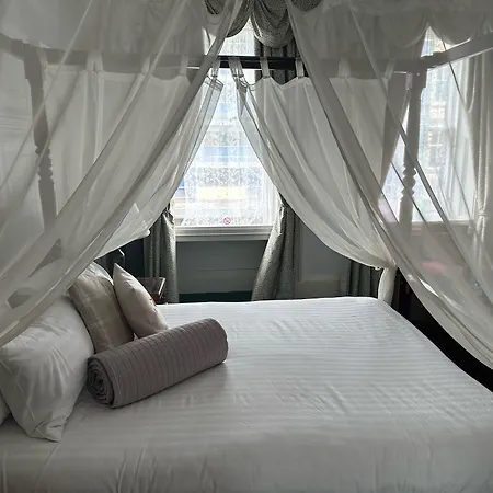 The Valentine - Townhouse (adults Only) Edinburgh