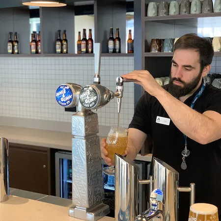 Edinburgh Central Accommodation Hostel *