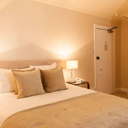 Отель Kildonan 4*