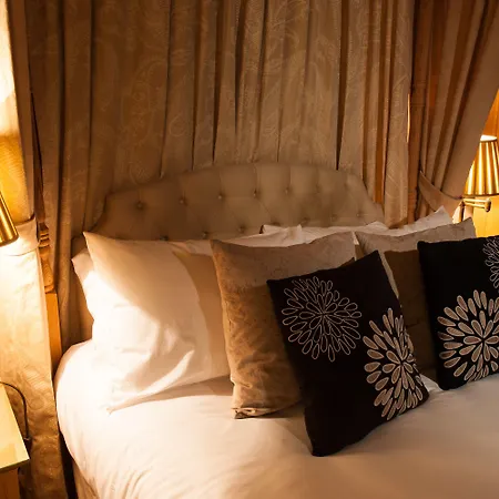 Отель Kildonan 4*