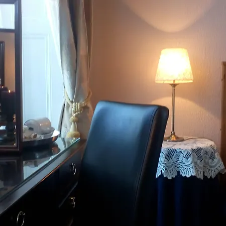 Aynetree إدنبرة